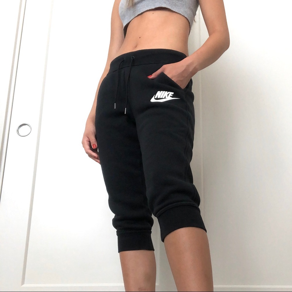 Nike Capri Sweatpants